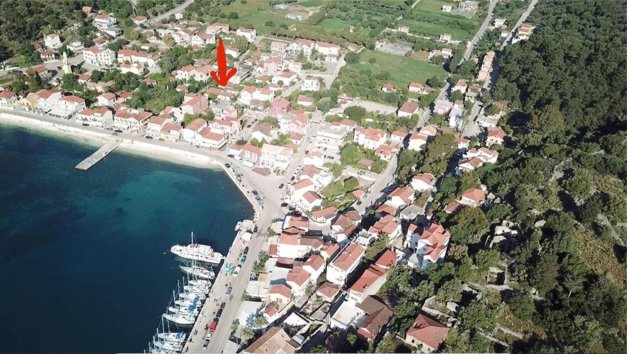 Lena'S Traditional Villa Agia Efimia Bagian luar foto